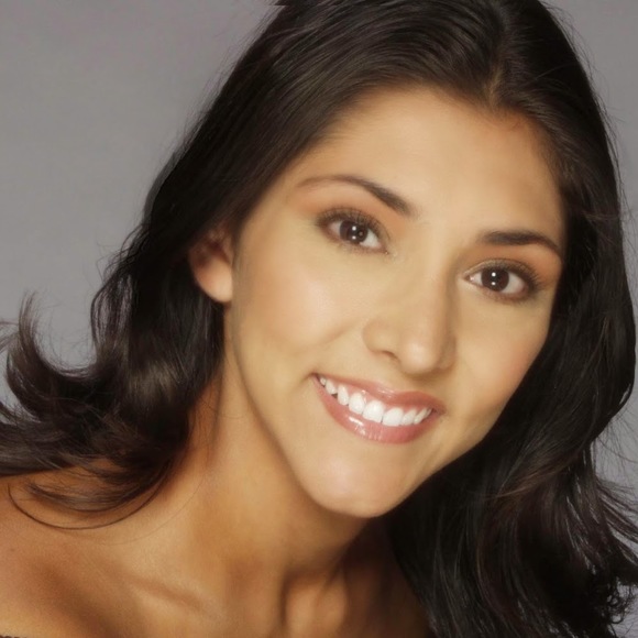 Meet your Posher, Pamela - Picture 1 of 1